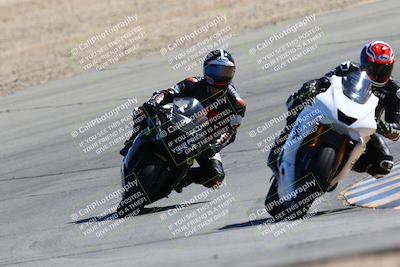 media/Mar-12-2022-SoCal Trackdays (Sat) [[152081554b]]/Turn 10 (130pm)/